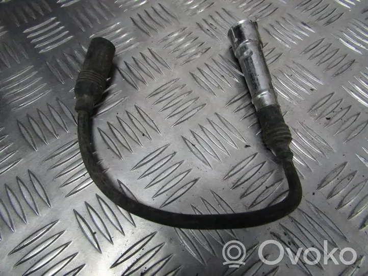 Volkswagen Golf III Conectores para la bujía 036035255E