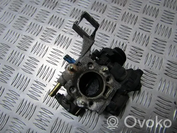 Opel Corsa B Throttle valve 0132008602