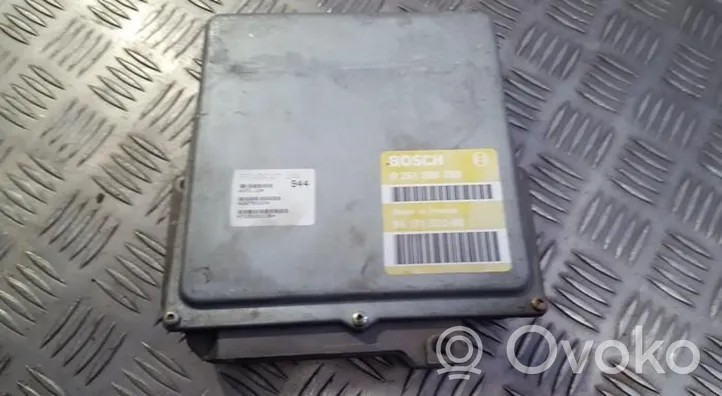 Peugeot 106 Sterownik / Moduł ECU 0261200780