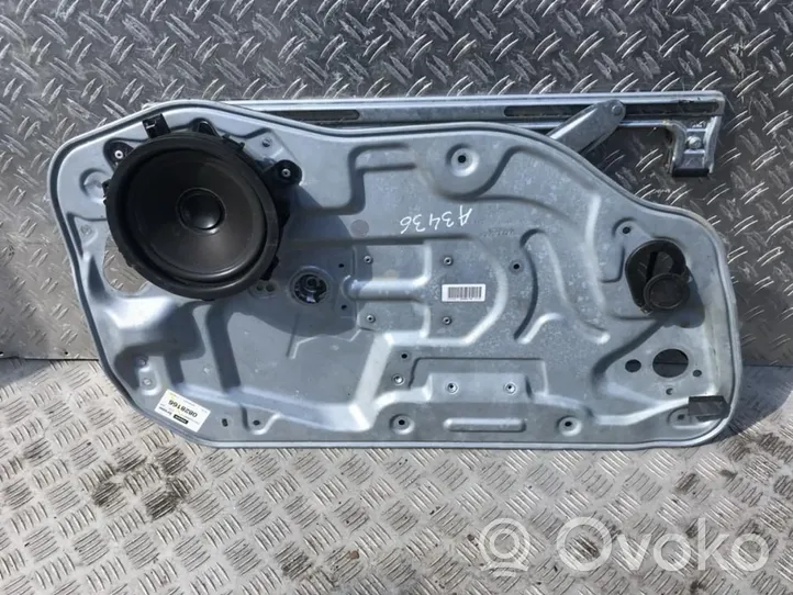 Volvo V50 Elektryczny podnośnik szyby drzwi bocznych / przesuwnych 8679080