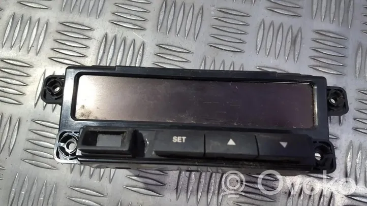 KIA Ceed Pantalla/monitor/visor 957101H700