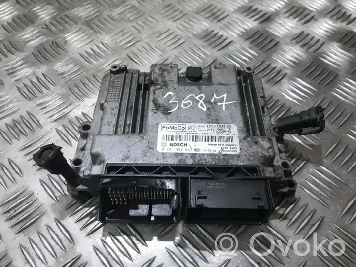 Ford Focus Dzinēja vadības bloks 0281032643