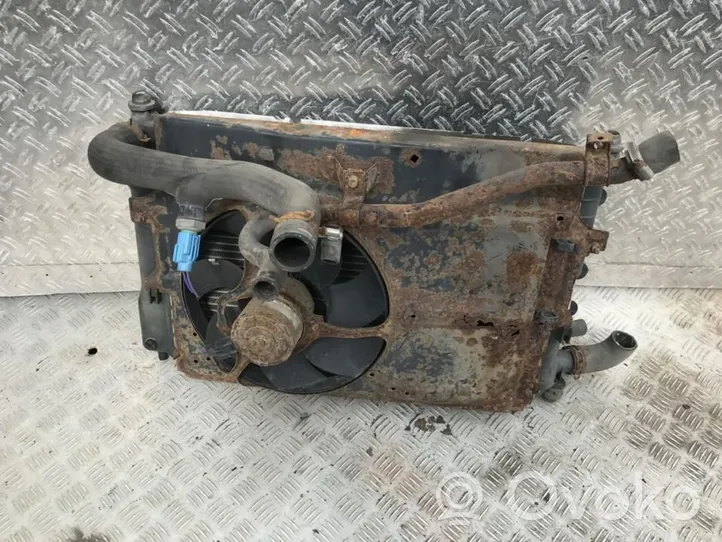 Ford Escort Radiatore di raffreddamento 92ab8005sd