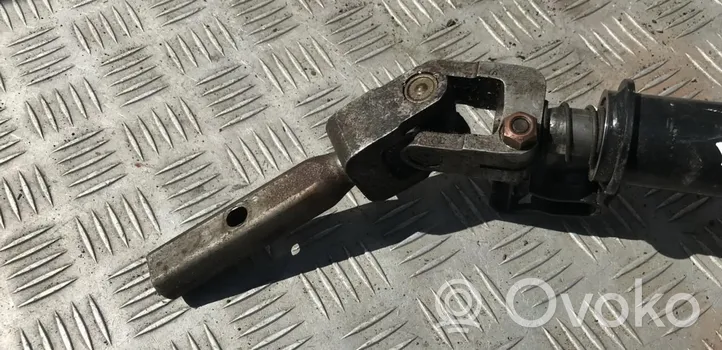 Volkswagen PASSAT B3 Steering column universal joint 