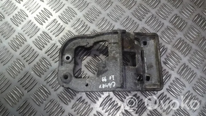 Toyota Camry Supporto di montaggio del motore (usato) 3981