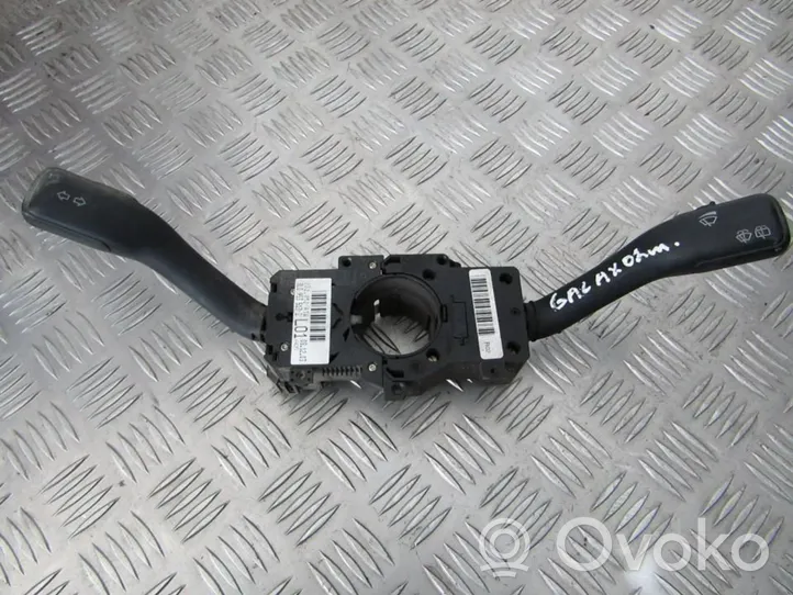 Ford Galaxy Leva/interruttore dell’indicatore di direzione e tergicristallo 8l0953513g
