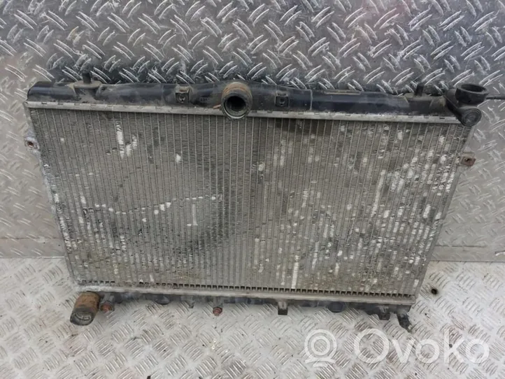 Hyundai Lantra II Radiateur de refroidissement 