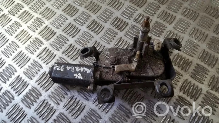 Mazda 323 Moteur d'essuie-glace arrière 8491001774