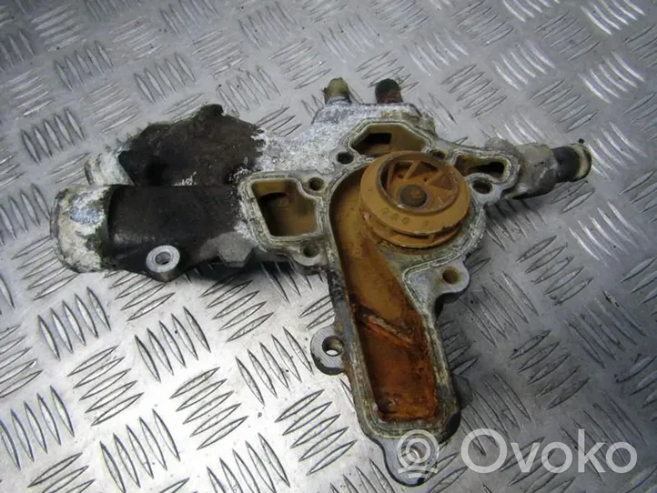 Opel Corsa C Tubo flessibile del liquido di raffreddamento del motore 90570203