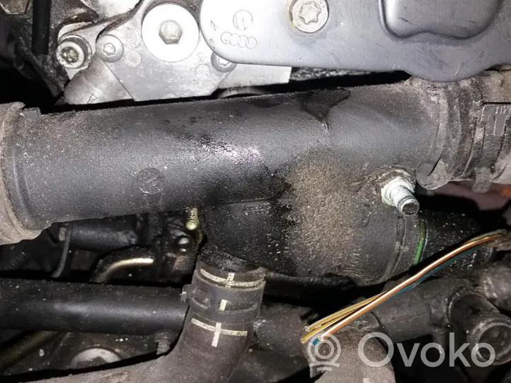 Audi A2 Tuyau de liquide de refroidissement moteur 