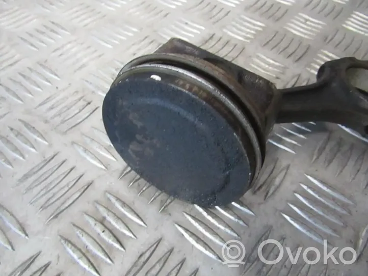 Opel Tigra A Piston avec bielle 