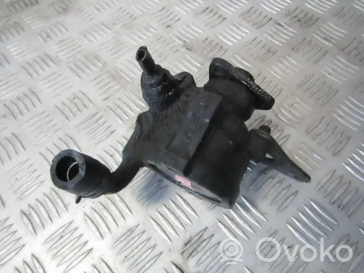 Opel Sintra Ohjaustehostimen pumppu 26056665