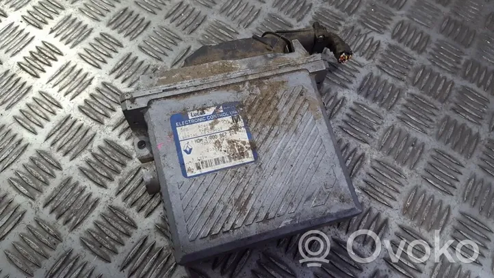 Mitsubishi Carisma Sterownik / Moduł ECU 7700867274