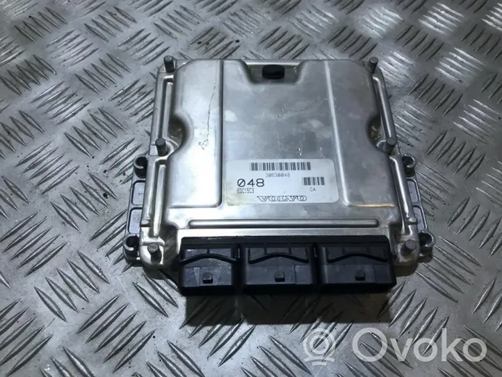 Volvo S40, V40 Calculateur moteur ECU 30630048