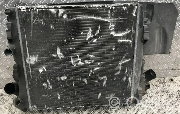 Renault Kangoo I Coolant radiator 