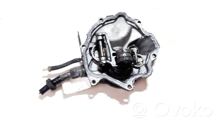 Mercedes-Benz C W202 Alipainepumppu 0002303065