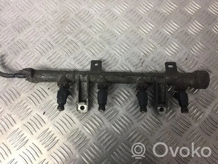 Hyundai Getz Tuyau de conduite principale de carburant 3531022600