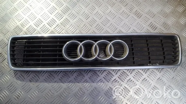 Audi 80 90 S2 B4 Grotelės priekinės 8G0853651E