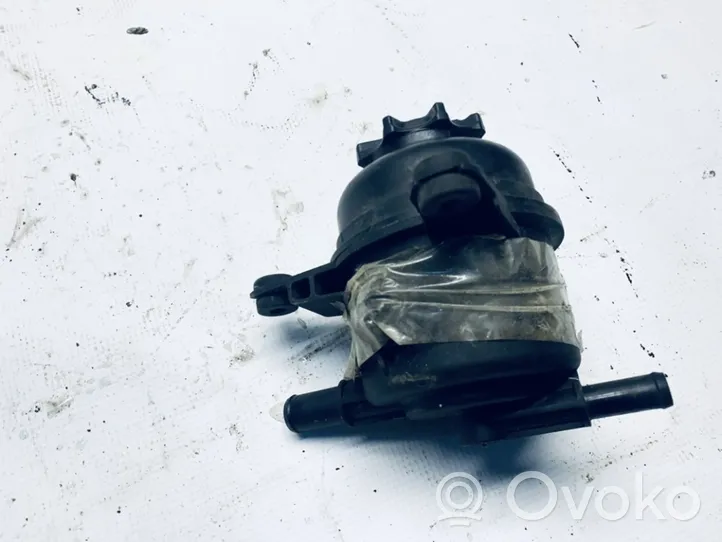 Jaguar X-Type Power steering fluid tank/reservoir 