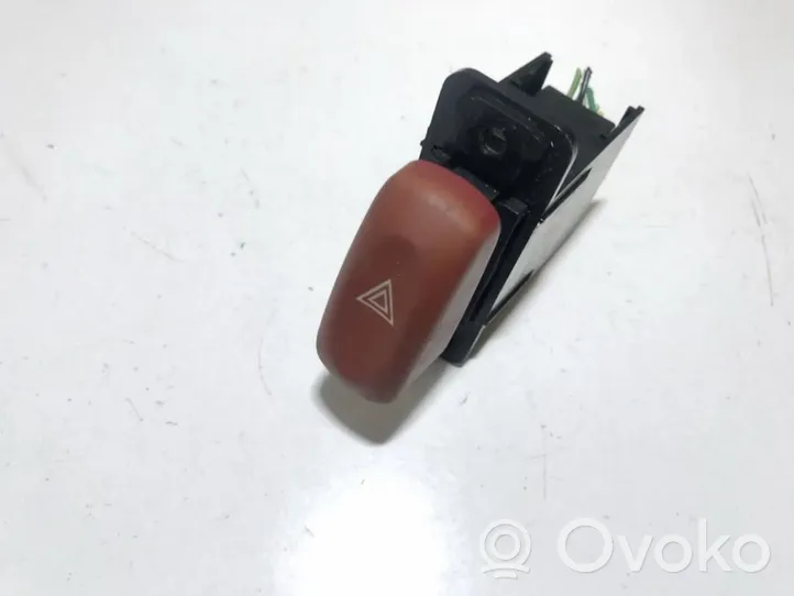 Suzuki Wagon R+ Botón interruptor de luz de peligro 