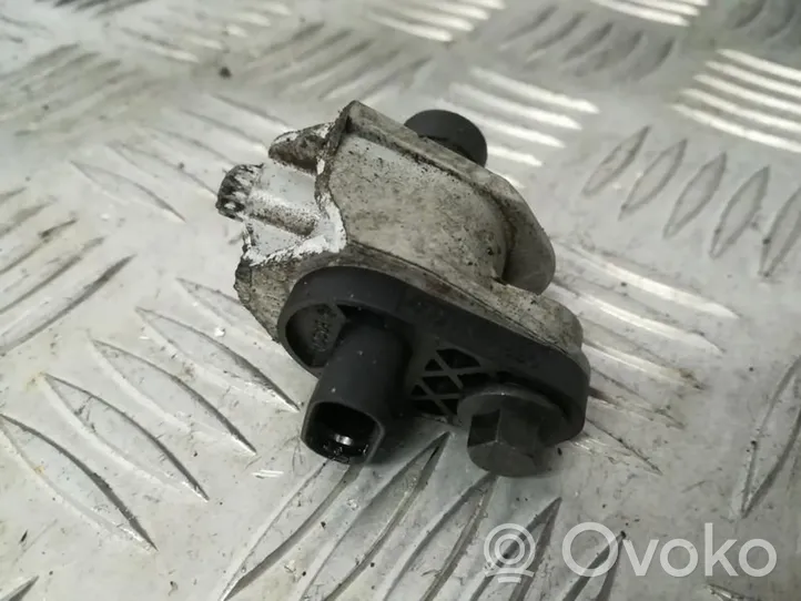 Volvo XC70 Kloķvārpstas stāvokļa sensors 0261210338