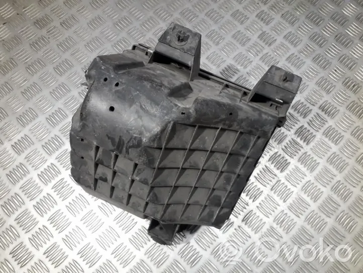 Audi A4 S4 B5 8D Scatola del filtro dell’aria 8d0129607