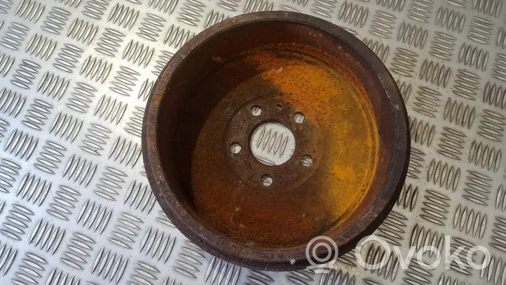 Peugeot Expert Tambour de frein arrière 1311823080