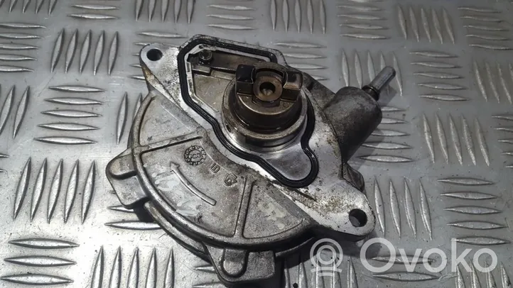 Mercedes-Benz A W169 Pompe à vide A6402300365