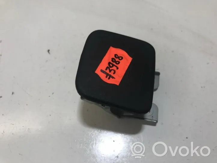 Chevrolet Epica Poignée, déverrouillage du capot moteur v200lever