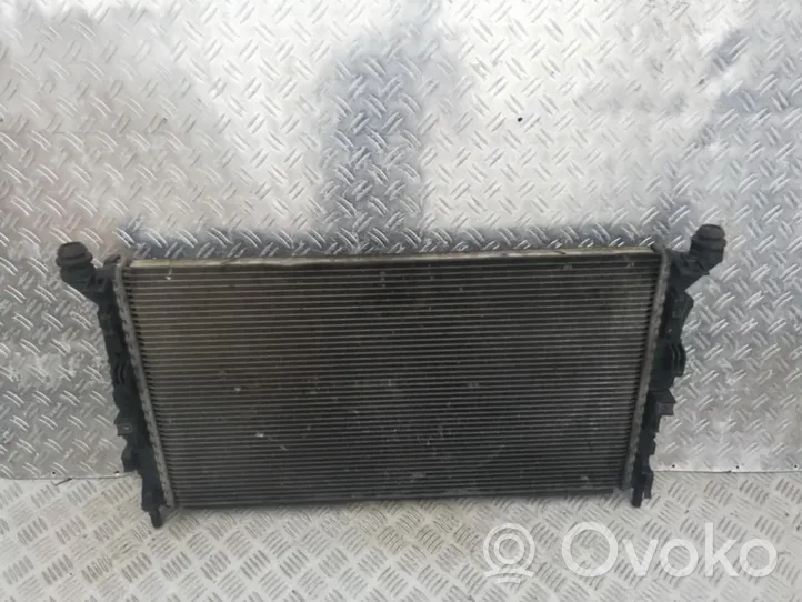 Volvo V50 Radiateur de refroidissement 3m5h8005tl