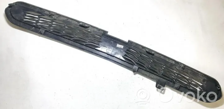 Chevrolet Spark Front bumper lower grill 95078752