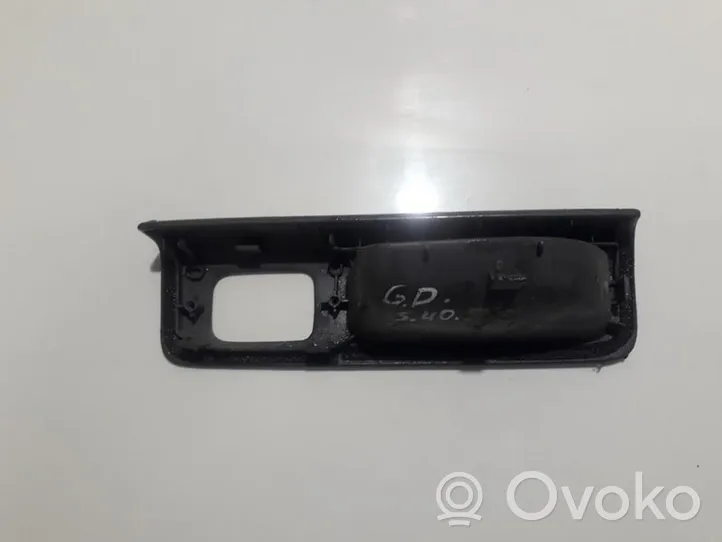 Volvo S40, V40 Altra parte interiore 8679478