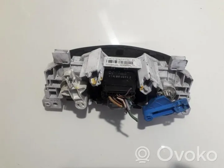 Dacia Sandero Gaisa kondicioniera / klimata kontroles / salona apsildes vadības bloks (salonā) x90ph2ht