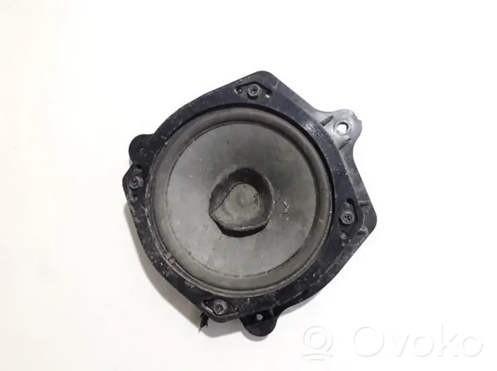 Nissan Primera Altoparlante portiera anteriore 281662f000