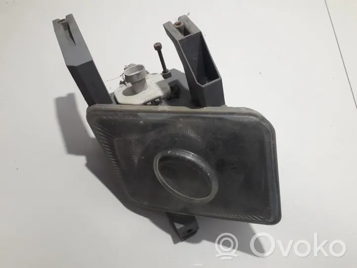 Opel Vectra B Światło przeciwmgłowe przednie 90585029