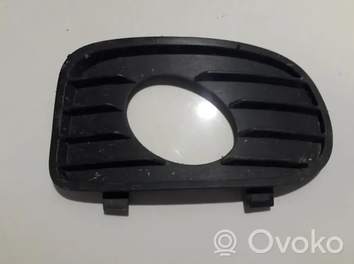 Opel Vectra B Mascherina inferiore del paraurti anteriore 90586627