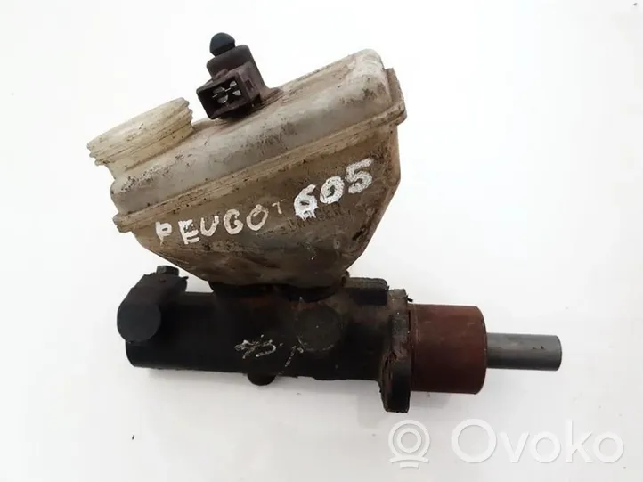 Peugeot 605 Główny cylinder hamulca 