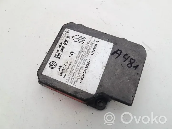 Volkswagen PASSAT B5.5 Module de contrôle airbag 1c0909605b