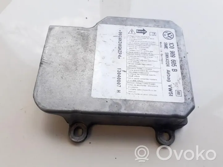 Volkswagen PASSAT B5.5 Module de contrôle airbag 1C0909605B