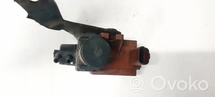 Volvo V50 Solenoīda vārsts 701771010