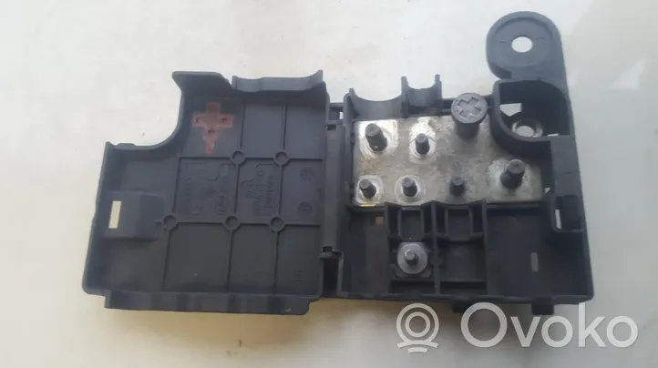 Audi A5 8T 8F Cavo positivo (batteria) 8K0937517A