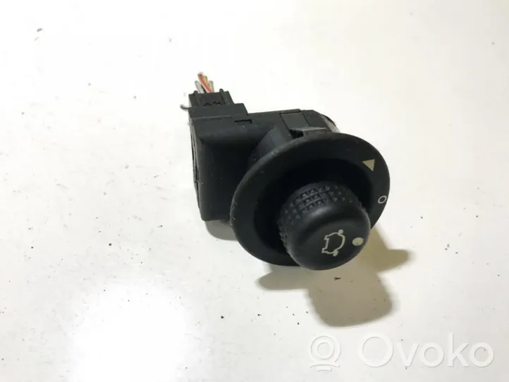 Ford Fiesta Bouton de commutateur rétroviseur latéral 93bg17b676ba