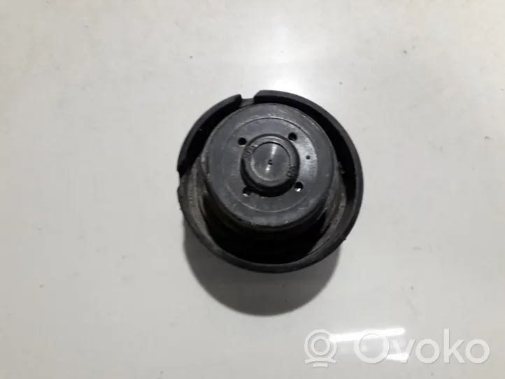 Volkswagen Golf II Fuel tank filler cap 191201553