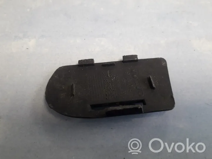 Volvo S80 Priekinis tempimo kilpos dangtelis 9190245