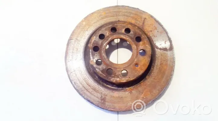 Volkswagen Jetta V Front brake disc ventiliuojamas