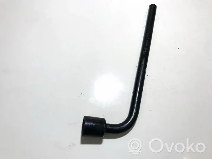 Mazda 626 Wheel nut wrench 