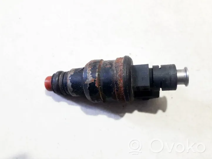 Audi A8 S8 D2 4D Injecteur de carburant 0771335516