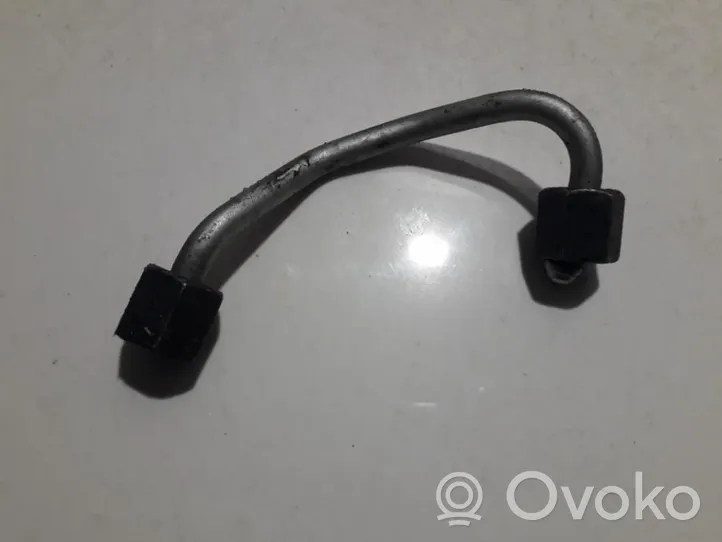 Audi Q7 4L Tuyau d'alimentation conduite de carburant U241CS2