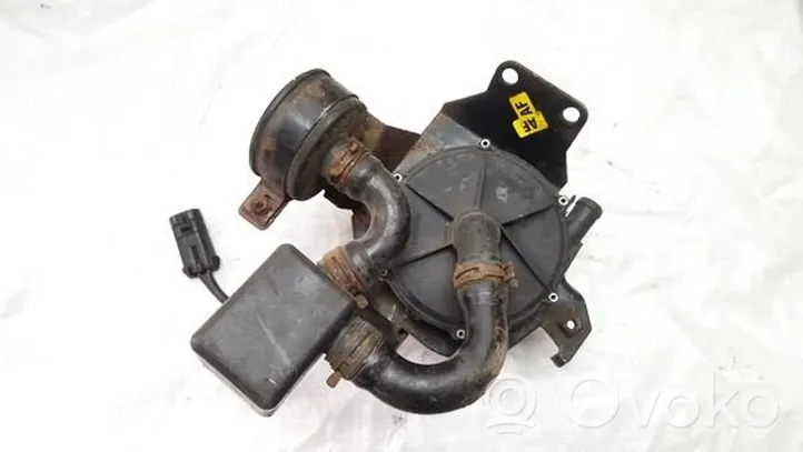 Opel Omega B1 Pompe à air secondaire 90448806