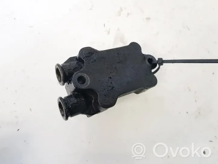 Mercedes-Benz E W210 Pompe d'injection de carburant à haute pression 6110900350